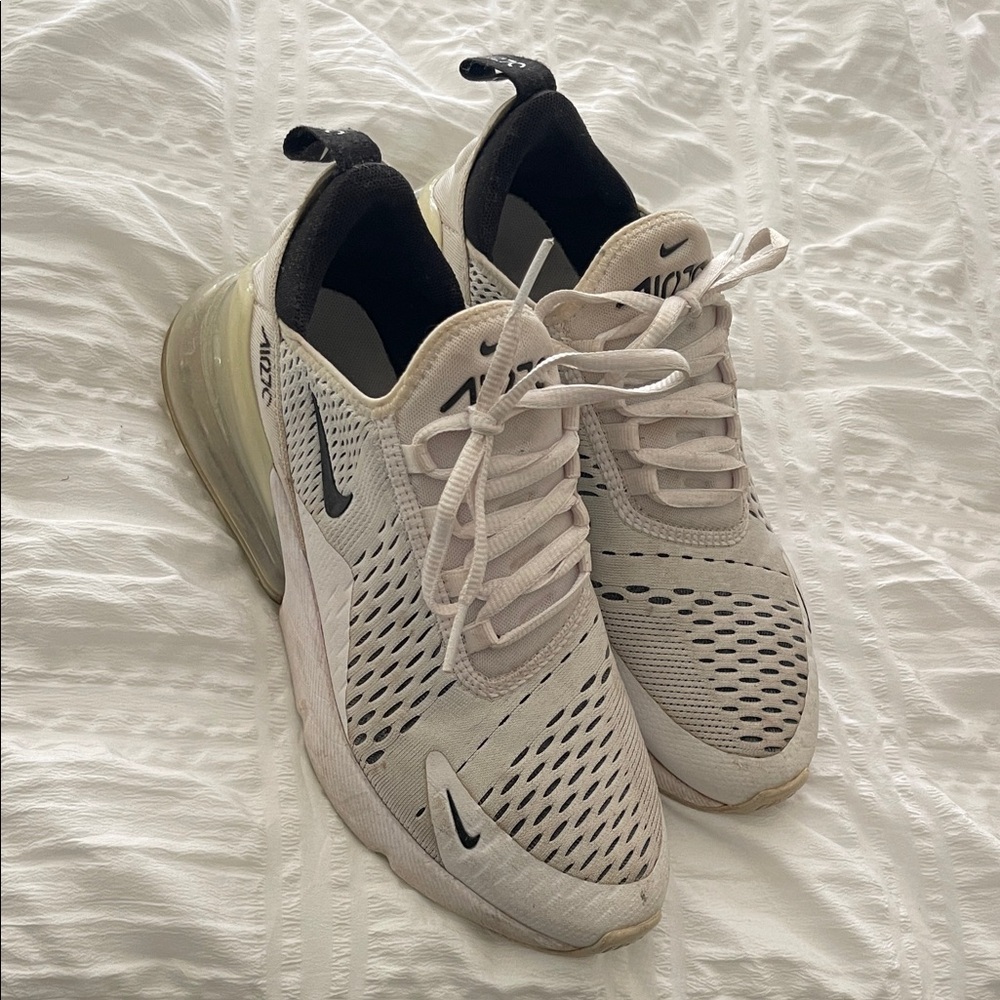 Nike Air Max 270 Cream and Black Sneakers